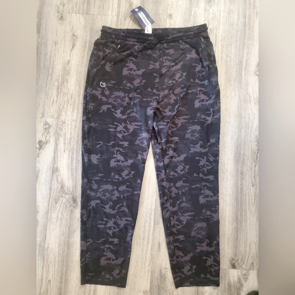 G Gradua Men's Camo Joggers